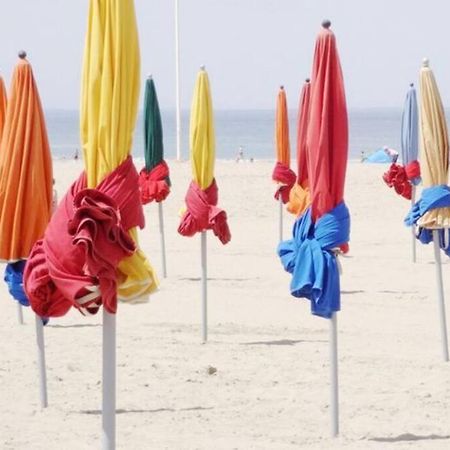 Le Cyrano, Deauville - App. T2 Proche De La Mer Luaran gambar