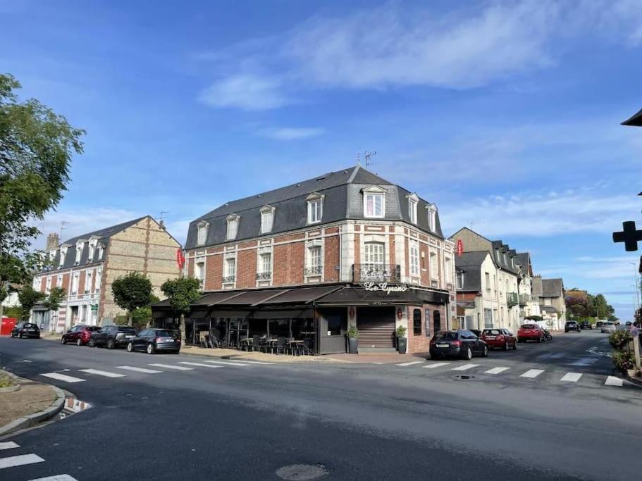 Le Cyrano, Deauville - App. T2 Proche De La Mer Luaran gambar